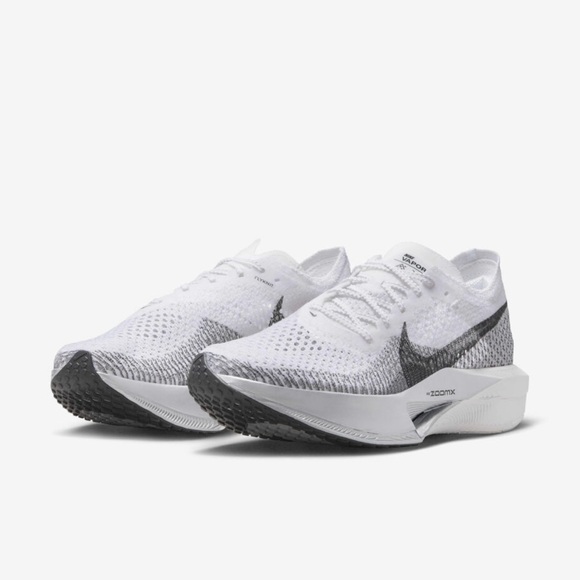 Nike Vaporfly Next% 3 Flyknit Road Racing Sz 11 - Picture 1 of 13